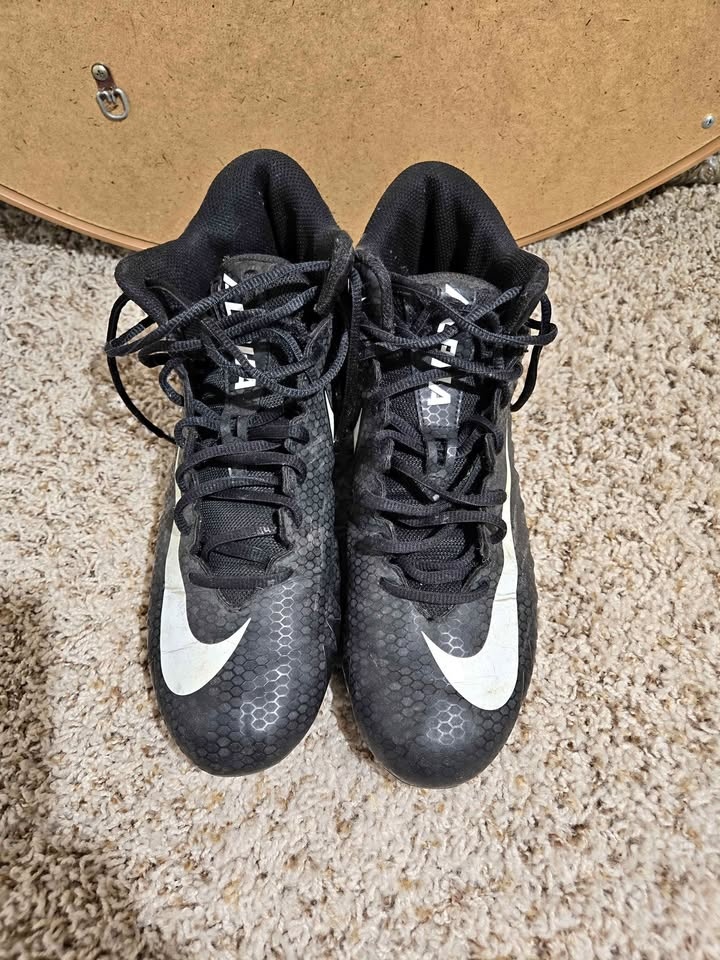 Football shoes