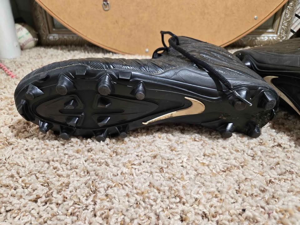 Football shoes - photo 3