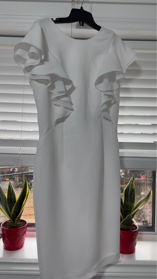 Elegant White Ruffle Sleeve Dress - Size 40 - photo 2