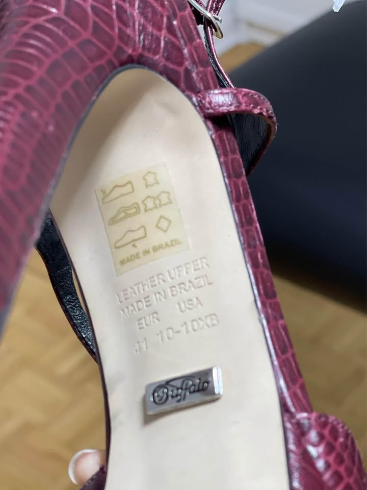 High heels. Brand new. Size 40 - photo 3