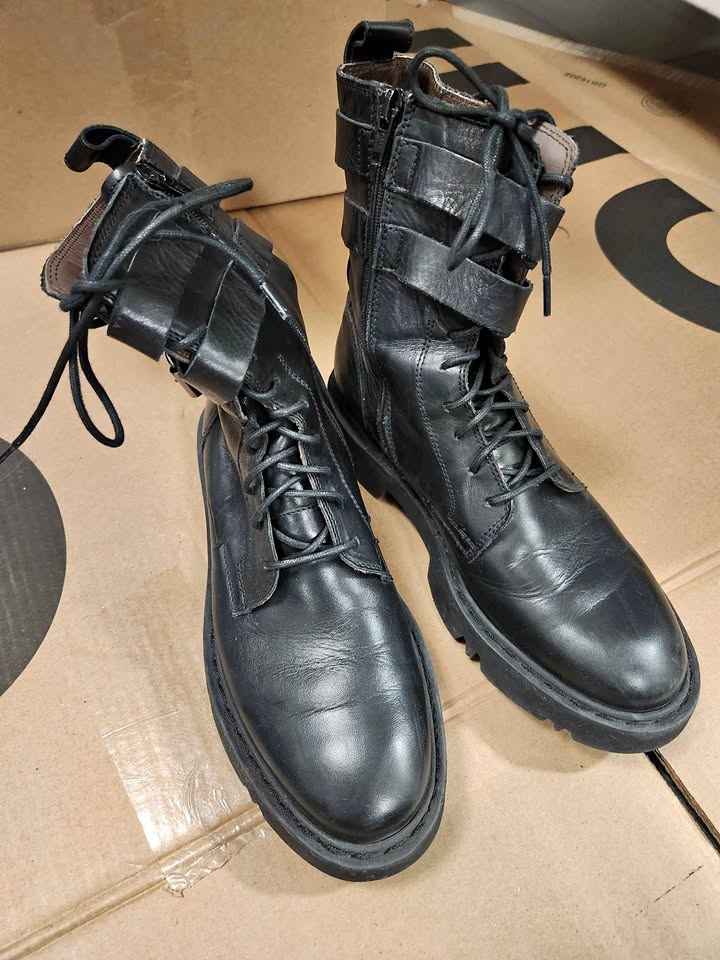 Made in Italy Leather Boemus Boots - Ladies Size 8