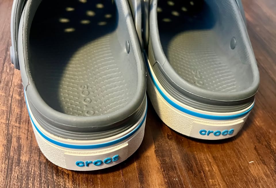 New Crocs Off Court Clogs: Grey — Size M7/W9 — With Tags - photo 5