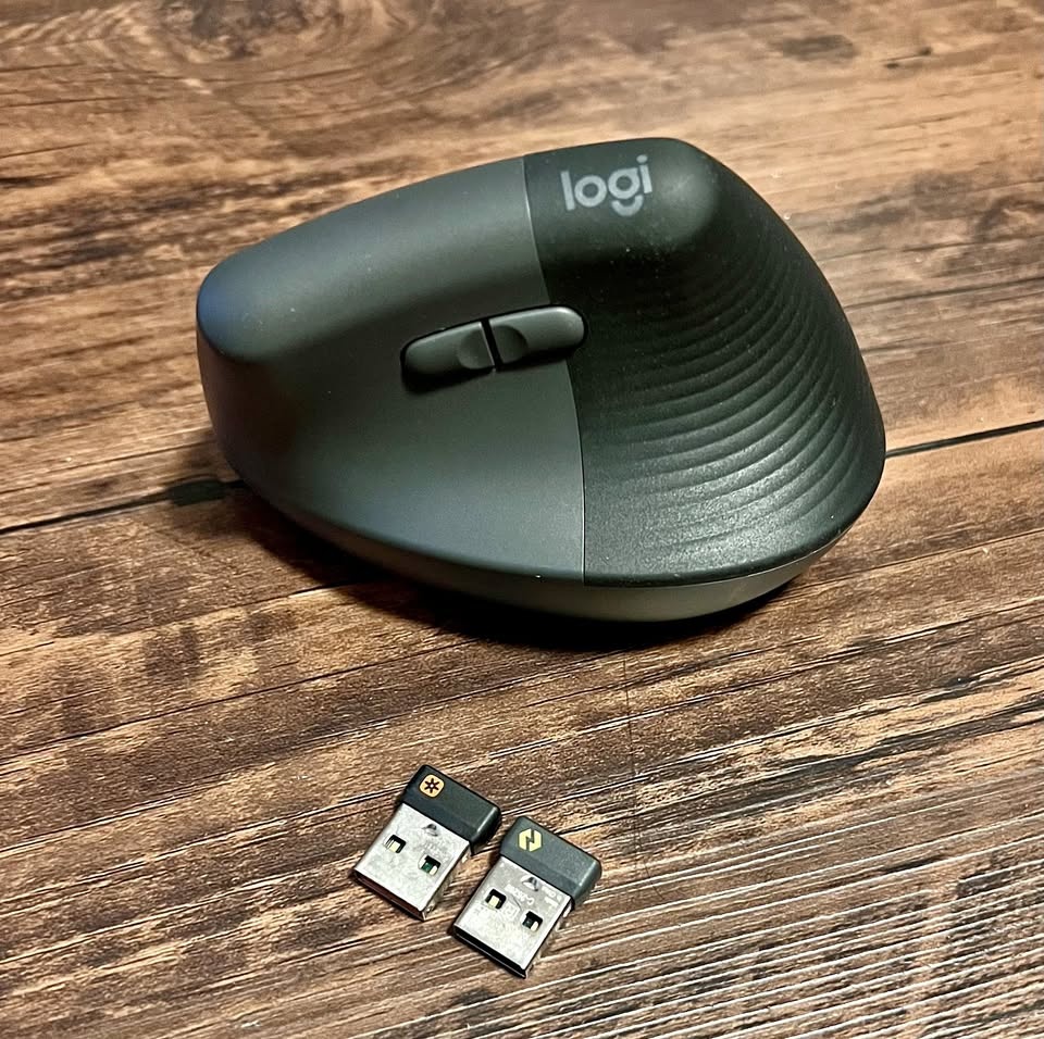 Logitech Lift Vertical Ergonomic Mouse Wireless Bluetooth