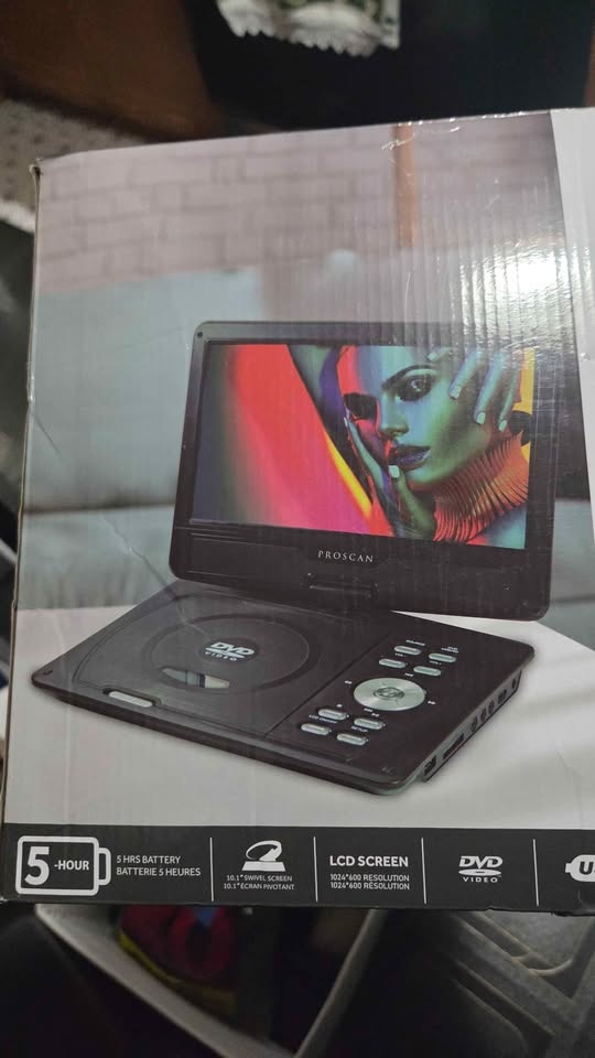 Proscan 10.1" Portable DVD Media Player - photo 2