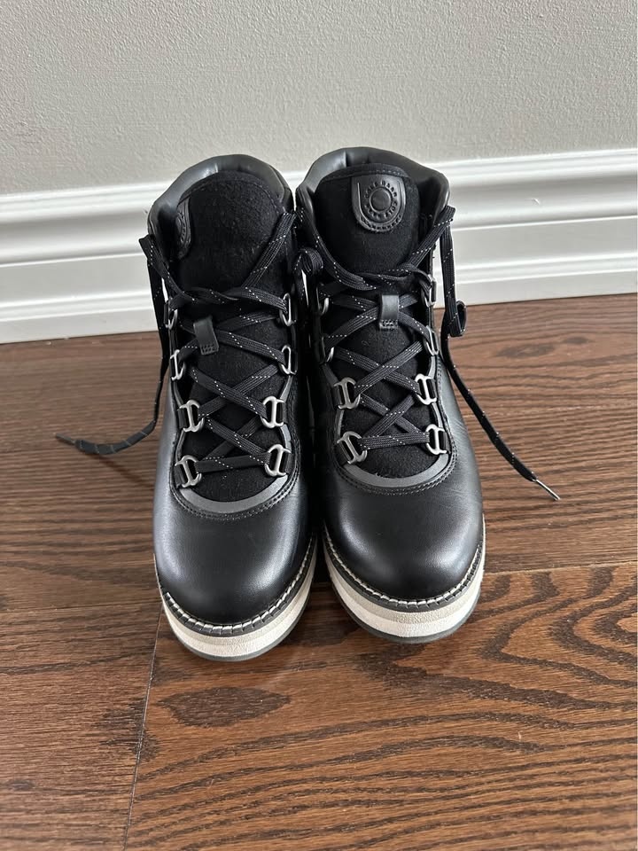 Cole Haan Zerogrand Lace Up Wedge Ankle Boot - Like New - photo 2