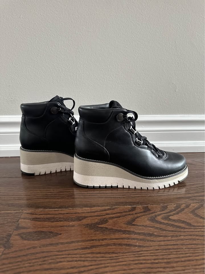 Cole Haan Zerogrand Lace Up Wedge Ankle Boot - Like New - photo 4