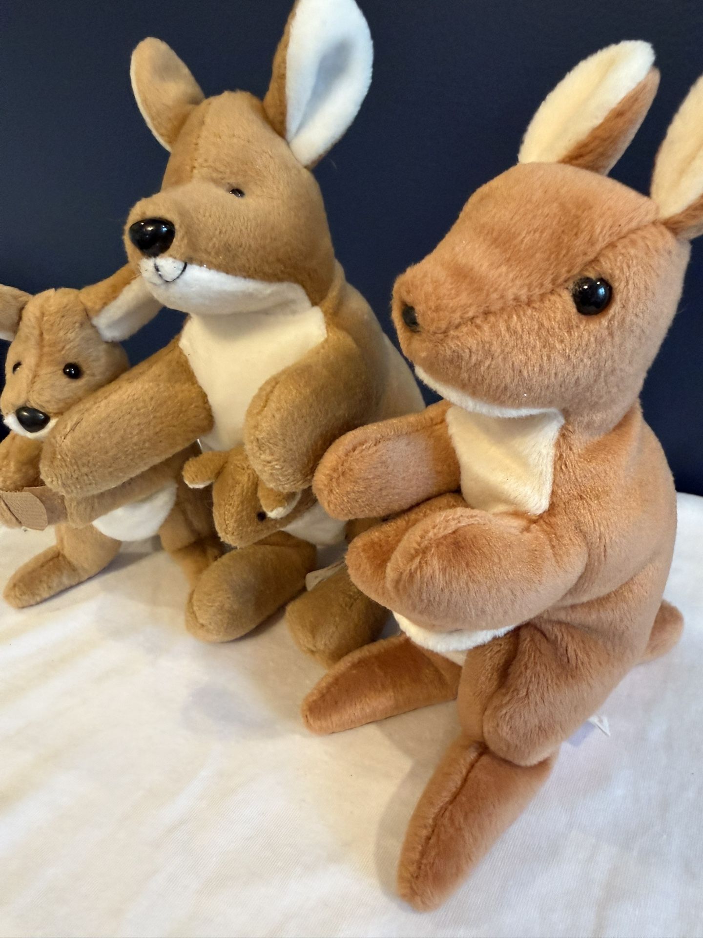 Plush Unipak Kangaroo Pack 8" - 2 Mothers & Joeys + Big Brother - photo 5