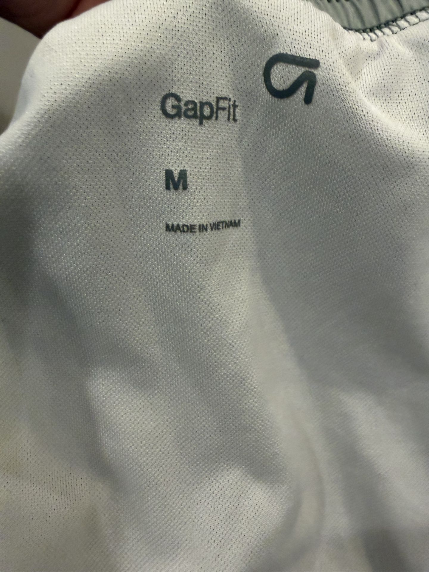 Women's Medium Gap Fit Running Shorts $10 - photo 2