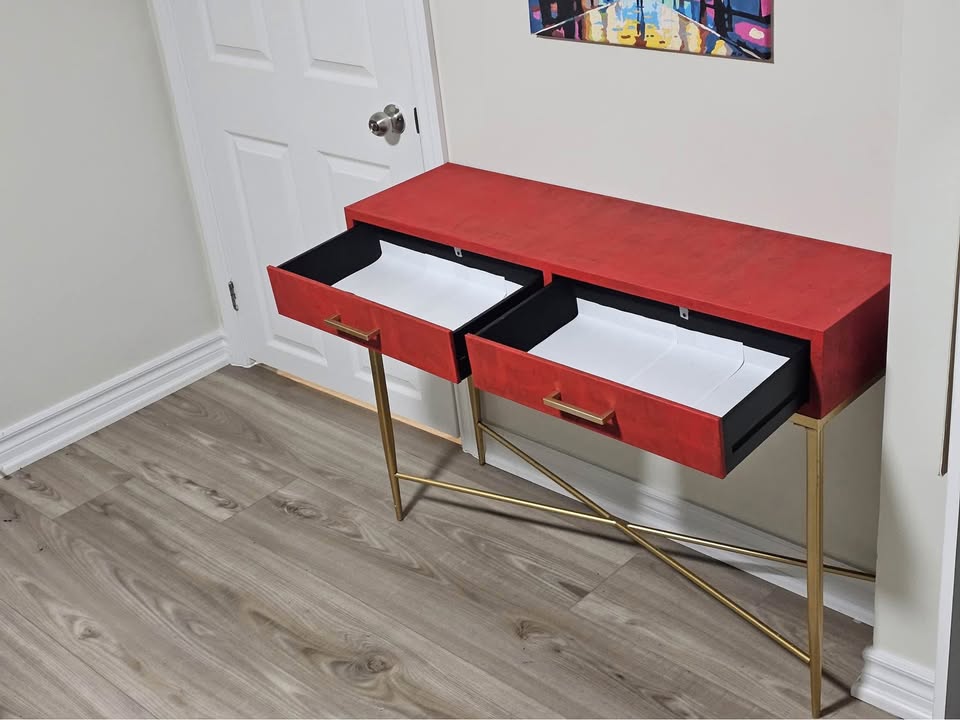 Table - photo 4