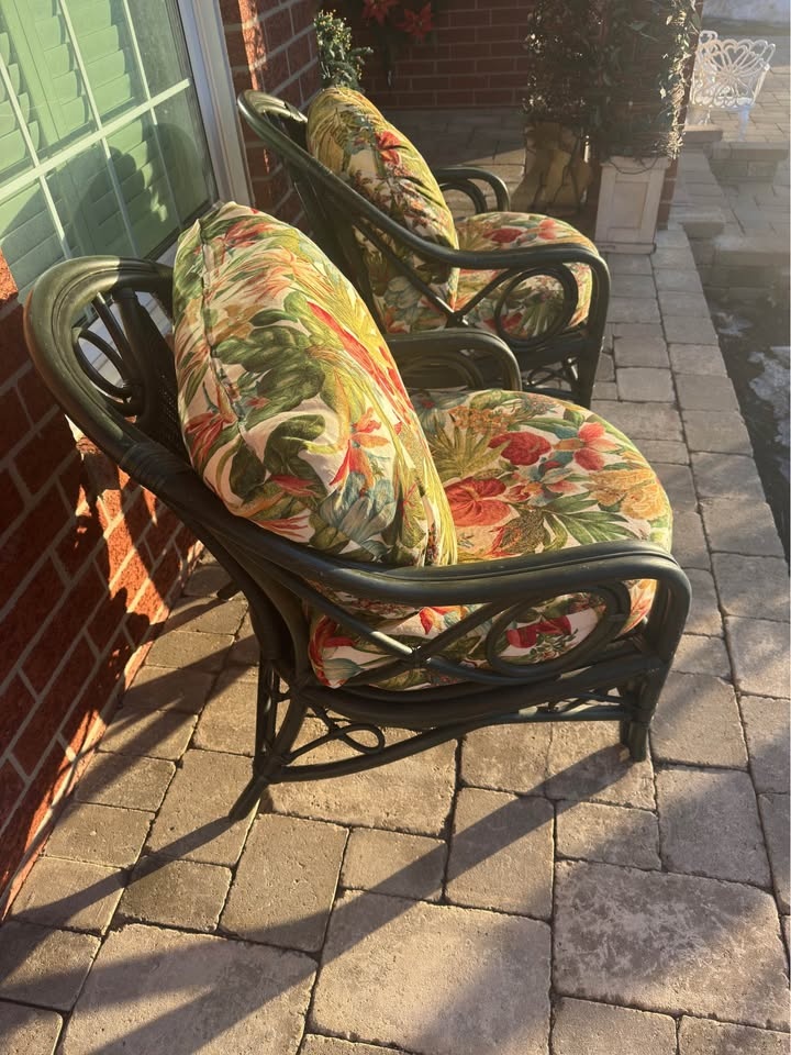 Pair of Outdoor Wicker Patio Chairs with Cushions - photo 2