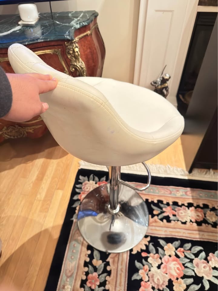 Singular Bar Stool - photo 4