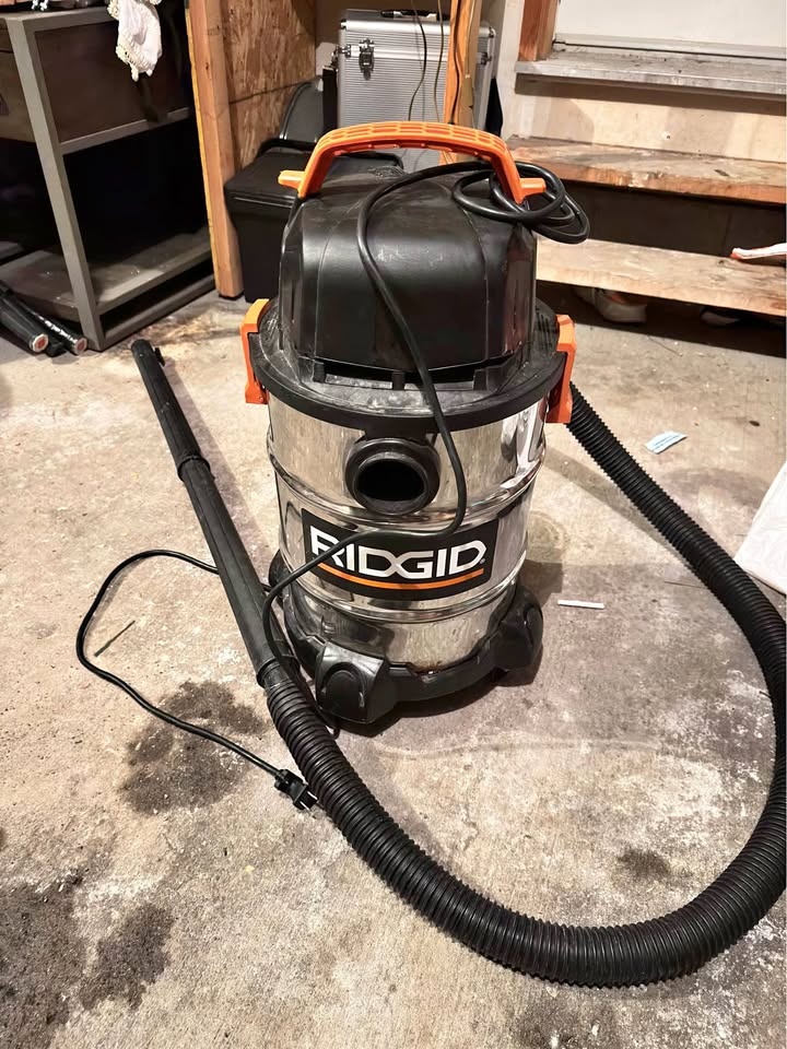 Ridgid Shop Vac