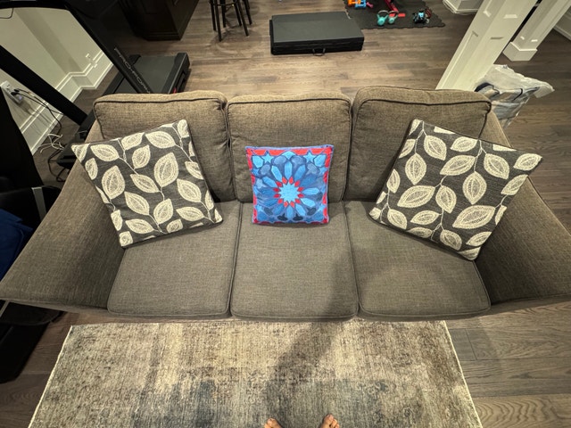 Couch Couch - photo 2