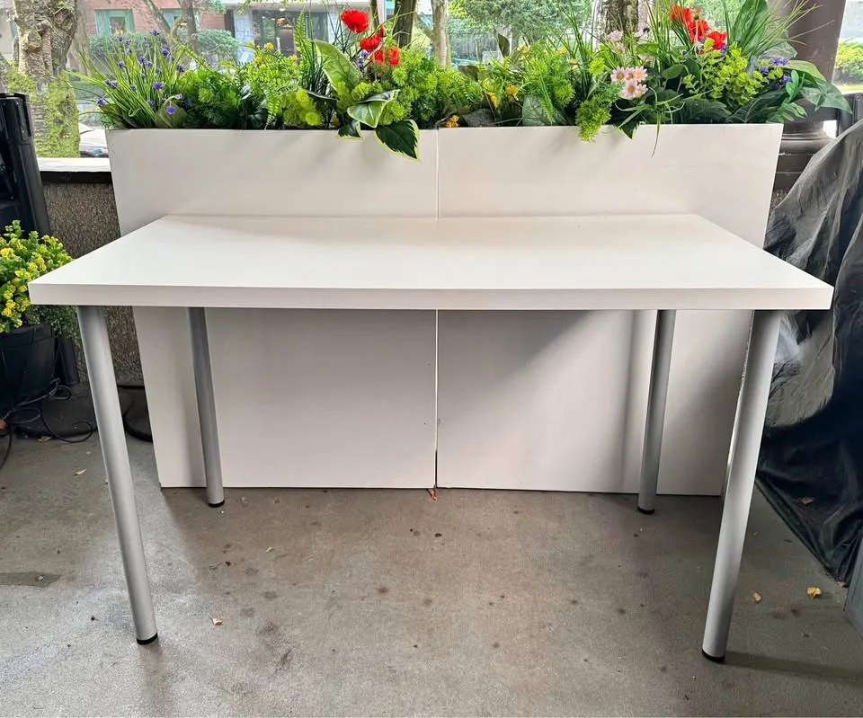 IKEA Desk thumbnail