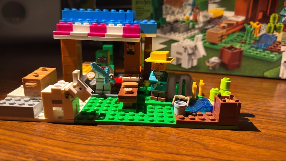 Lego Minecraft The Bakery - photo 2