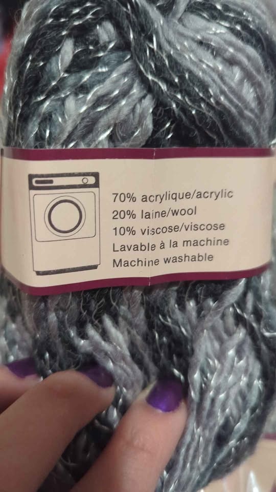 Lot of Tessan Malibu Yarn - photo 4