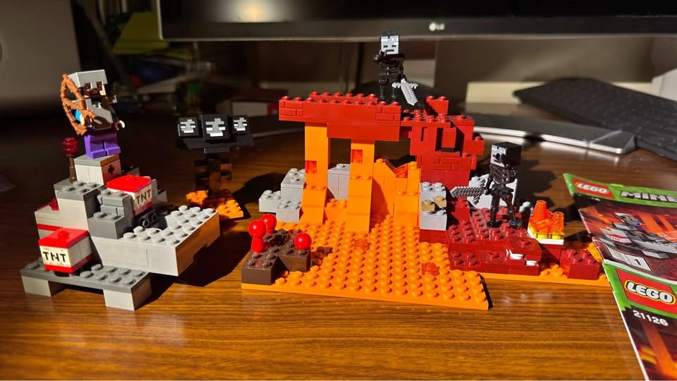 Very Rare Lego Minecraft Set