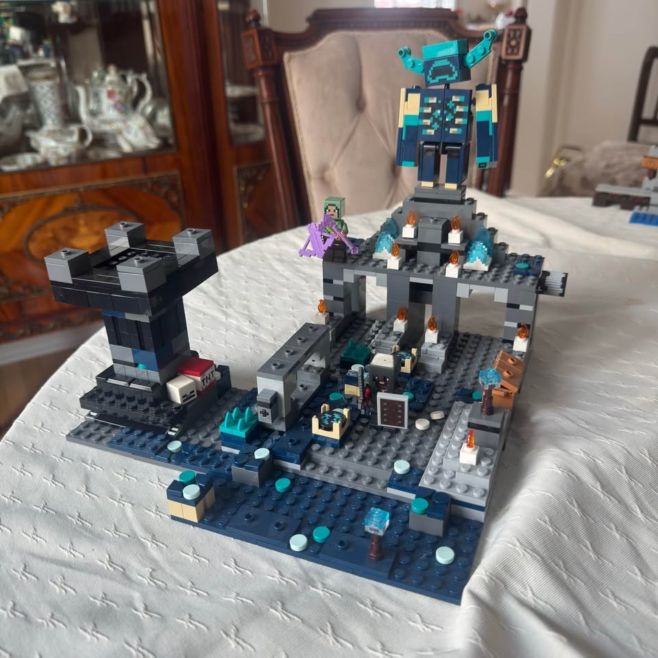 Lego Minecraft The Deep Dark Battle - photo 2