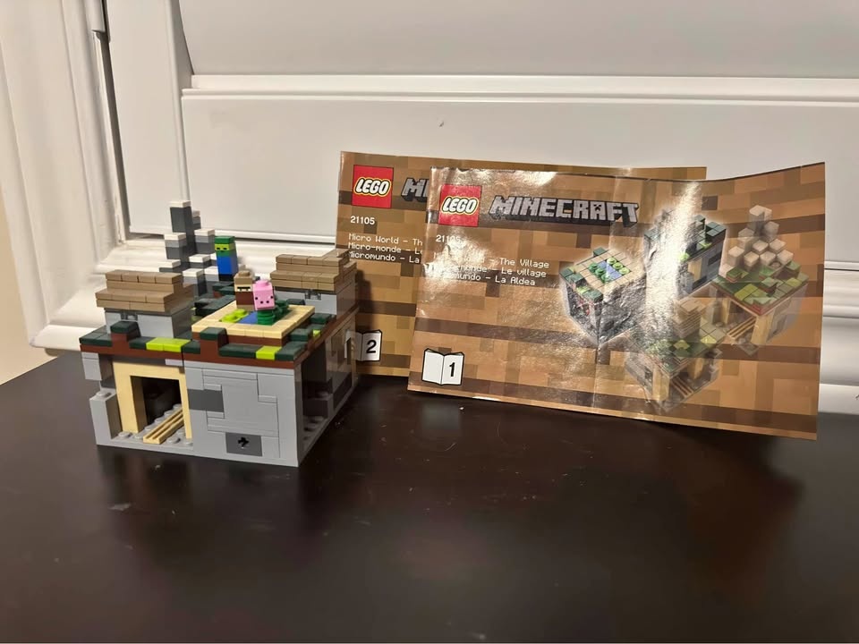 Lego Minecraft The Micro Village