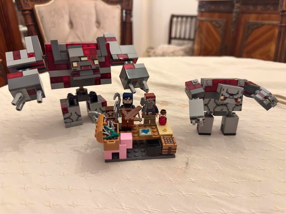 Lego Minecraft The Redstone Battle