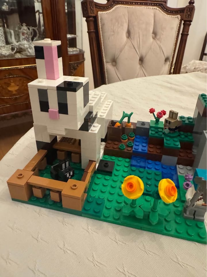 Lego Minecraft The Rabbit Ranch - photo 2