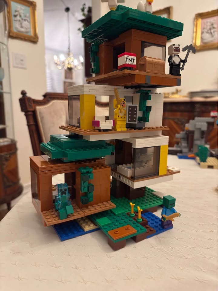 Lego Minecraft The Modern Tree House - photo 2