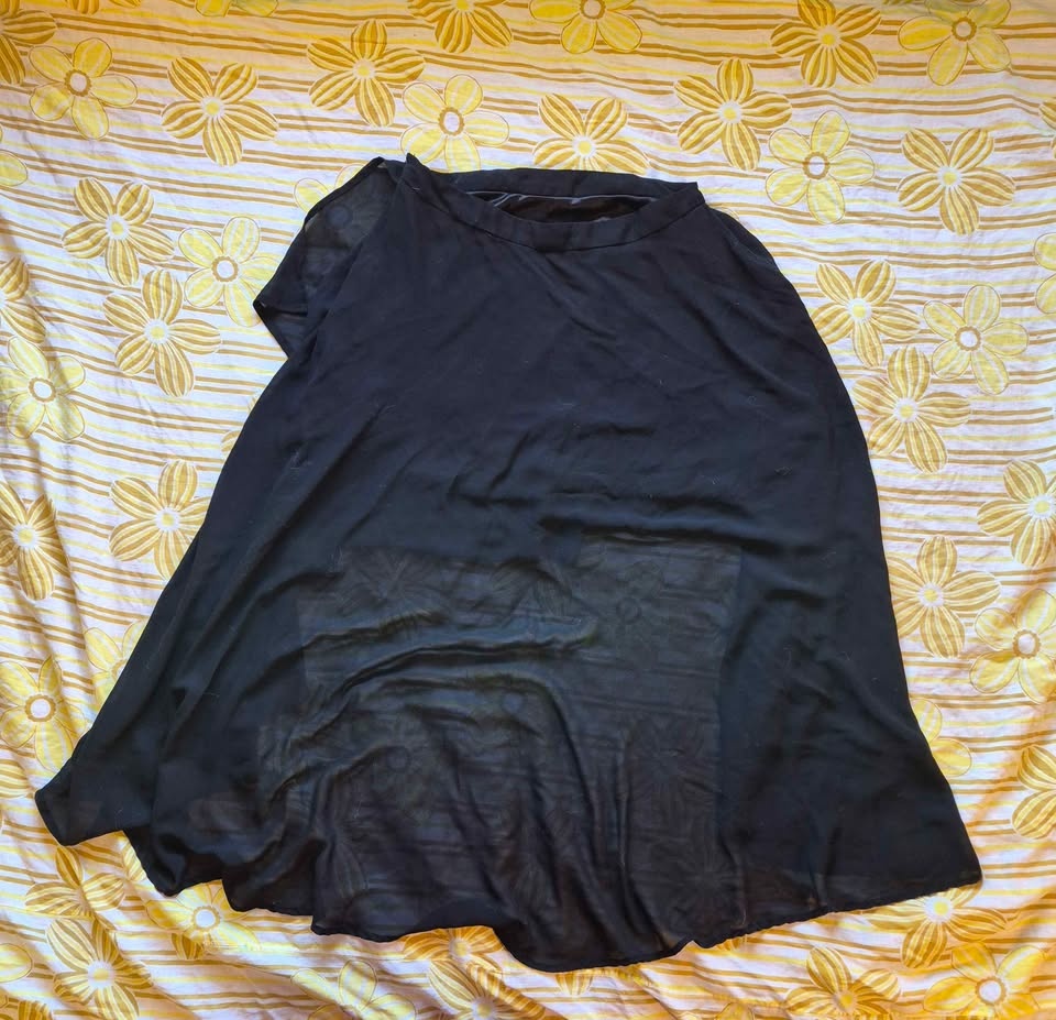 Forever 21 Black High Low Skirt with Ruffle Detail - photo 2