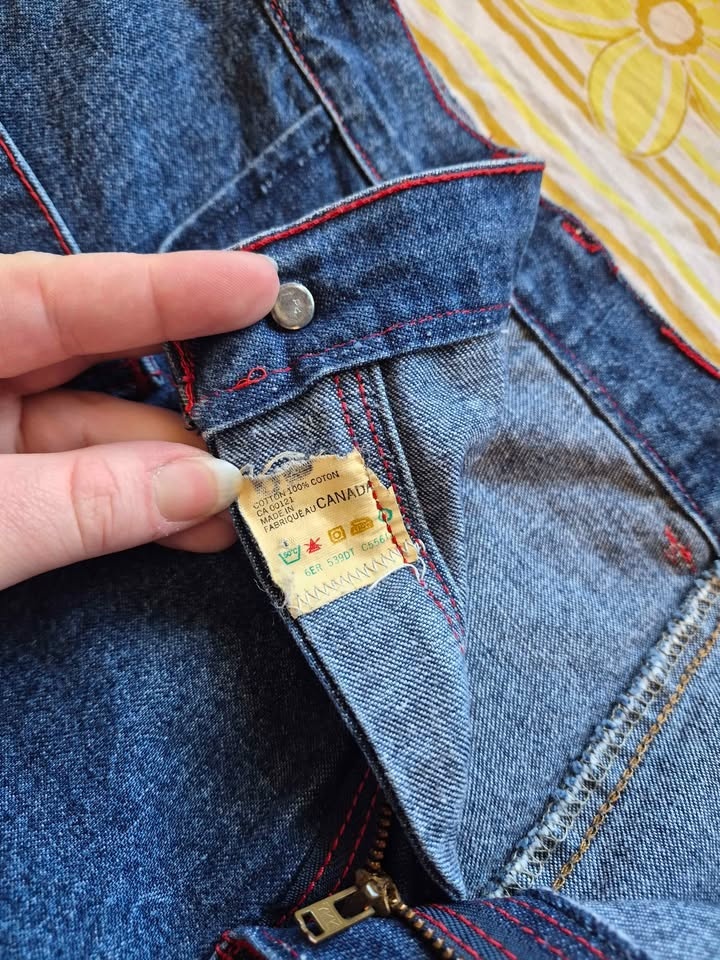 Calvin Klein Vintage Denim Skirt with Red Stitching - photo 4