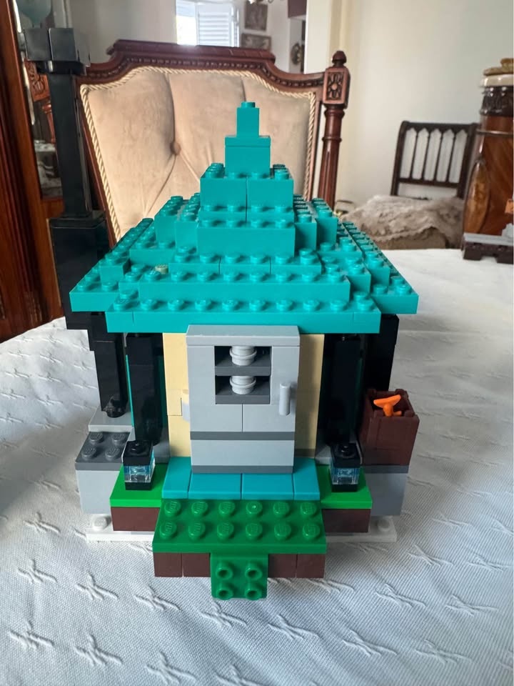 Lego Minecraft The Sky Tower - photo 3