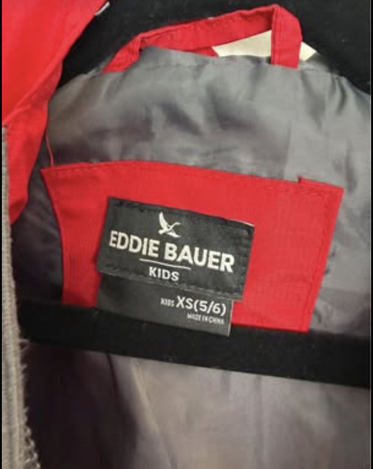 Boys XS (5-6) Red & Grey Hooded Windbreaker Jacket $10 - photo 2