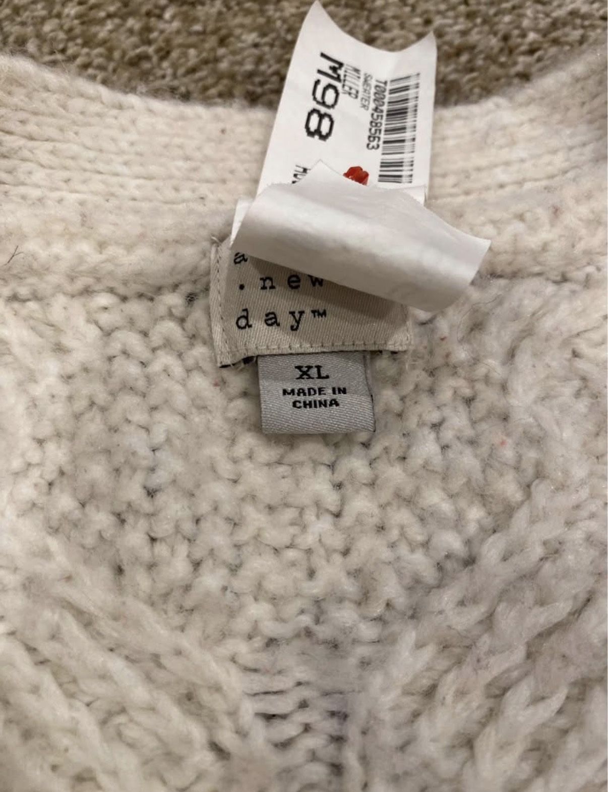 Women's Cable Knit V-neck Cardigan Sweater - XL - photo 2