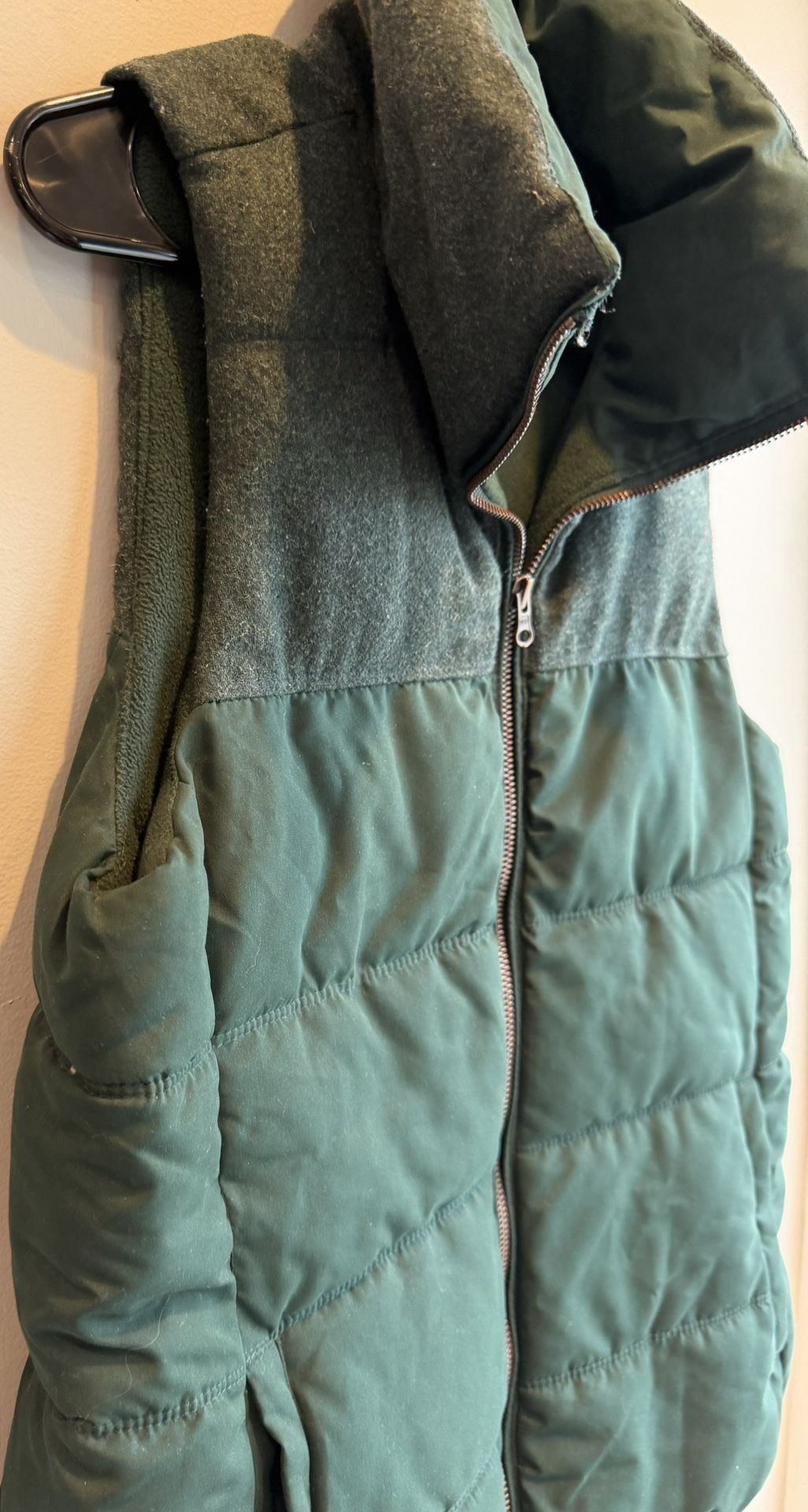 Women's Fleece Quilted Puffer Vest - Old Navy M Green - photo 4