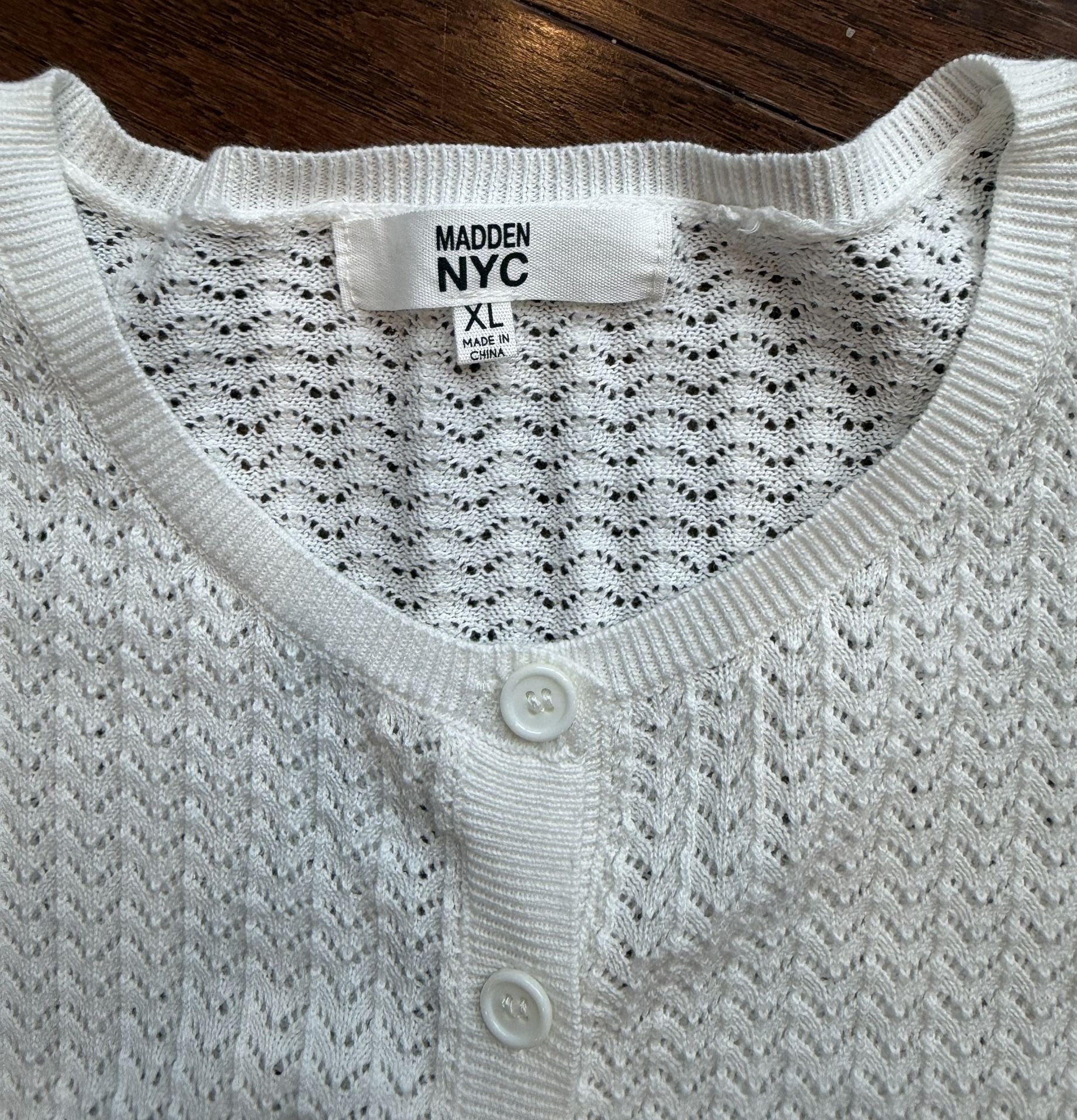 Junior’s XL Madden NYC White Cardigan Sweater $12 - photo 2