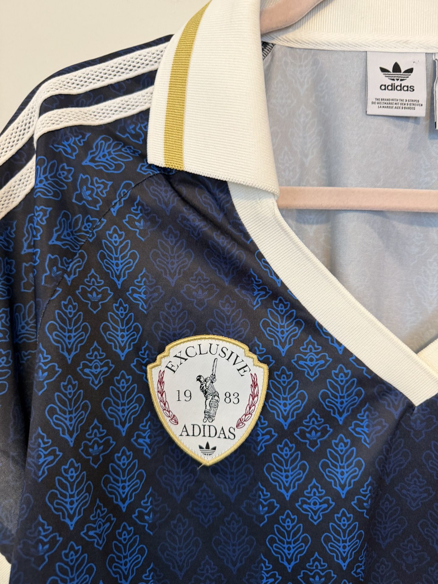 Juniors XL Adidas Originals Retro Cricket Jersey Blue/Navy $12 - photo 4