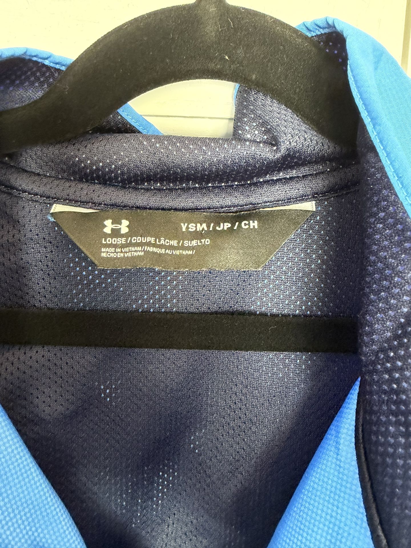 Boys Blue Under Armour Half Zip Pullover Jacket/Windbreaker Yout - photo 4