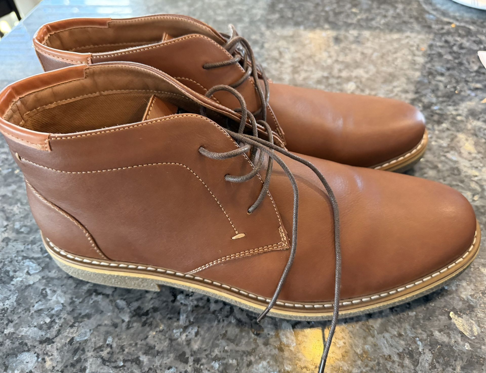 New! Men's Size 13 Leather Chukka Boots - Steve Madden - photo 3