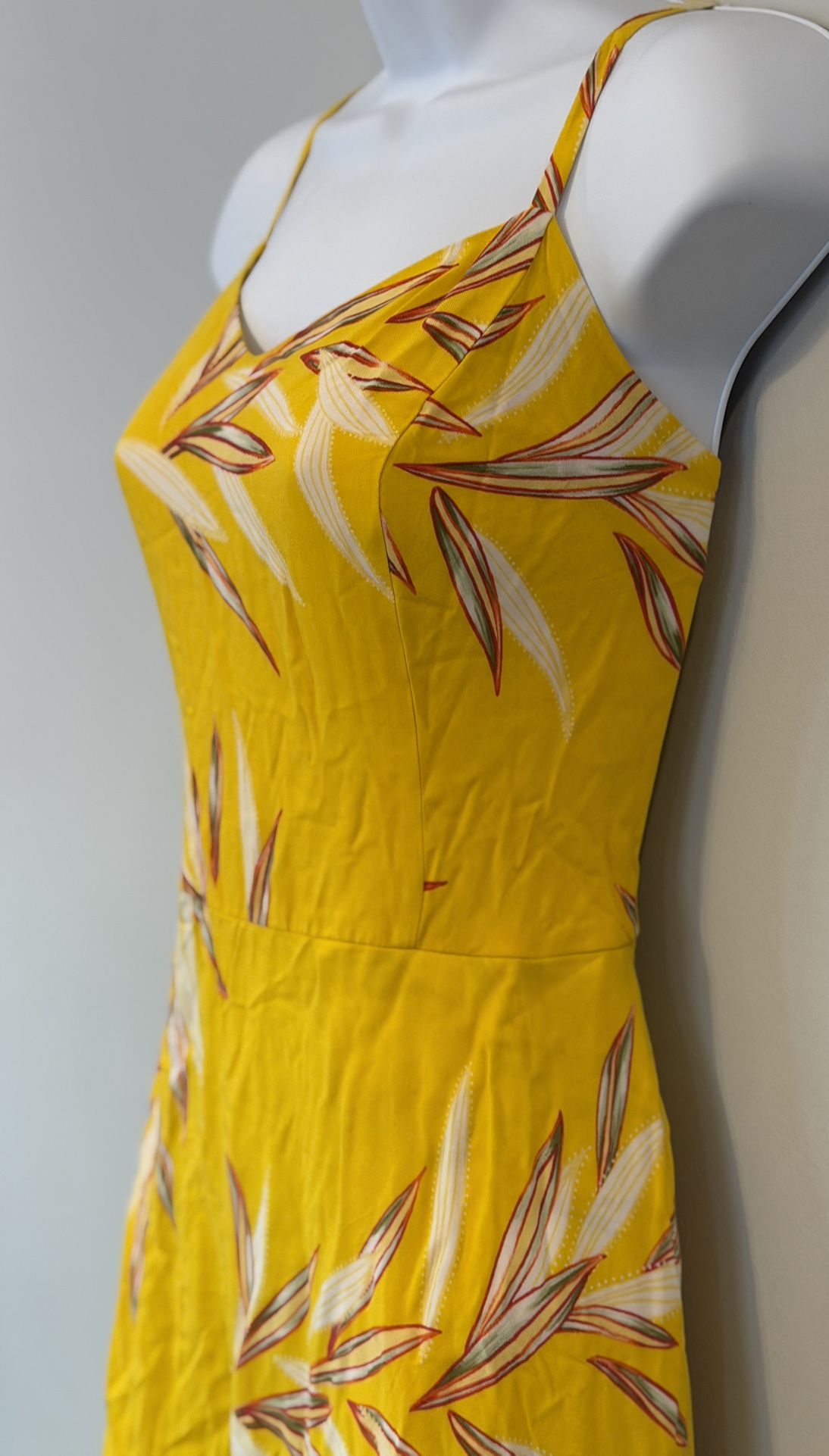 Like New Women’s Apt. 9 Medium Yellow Dress $8 - photo 3