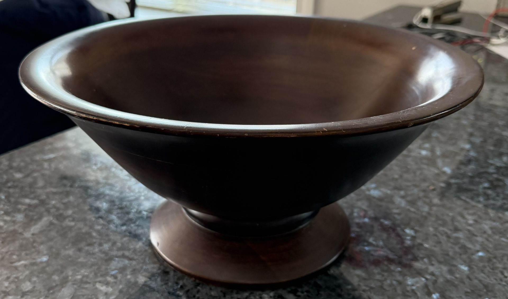 Pottery Barn Round Wooden Pedestal Fruit Bowl $20 - photo 4