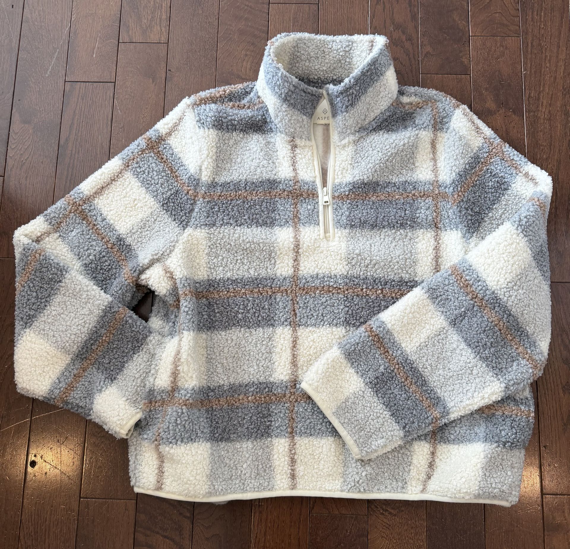 Like New Women’s XL Aspen Blue Plaid Fleece $15