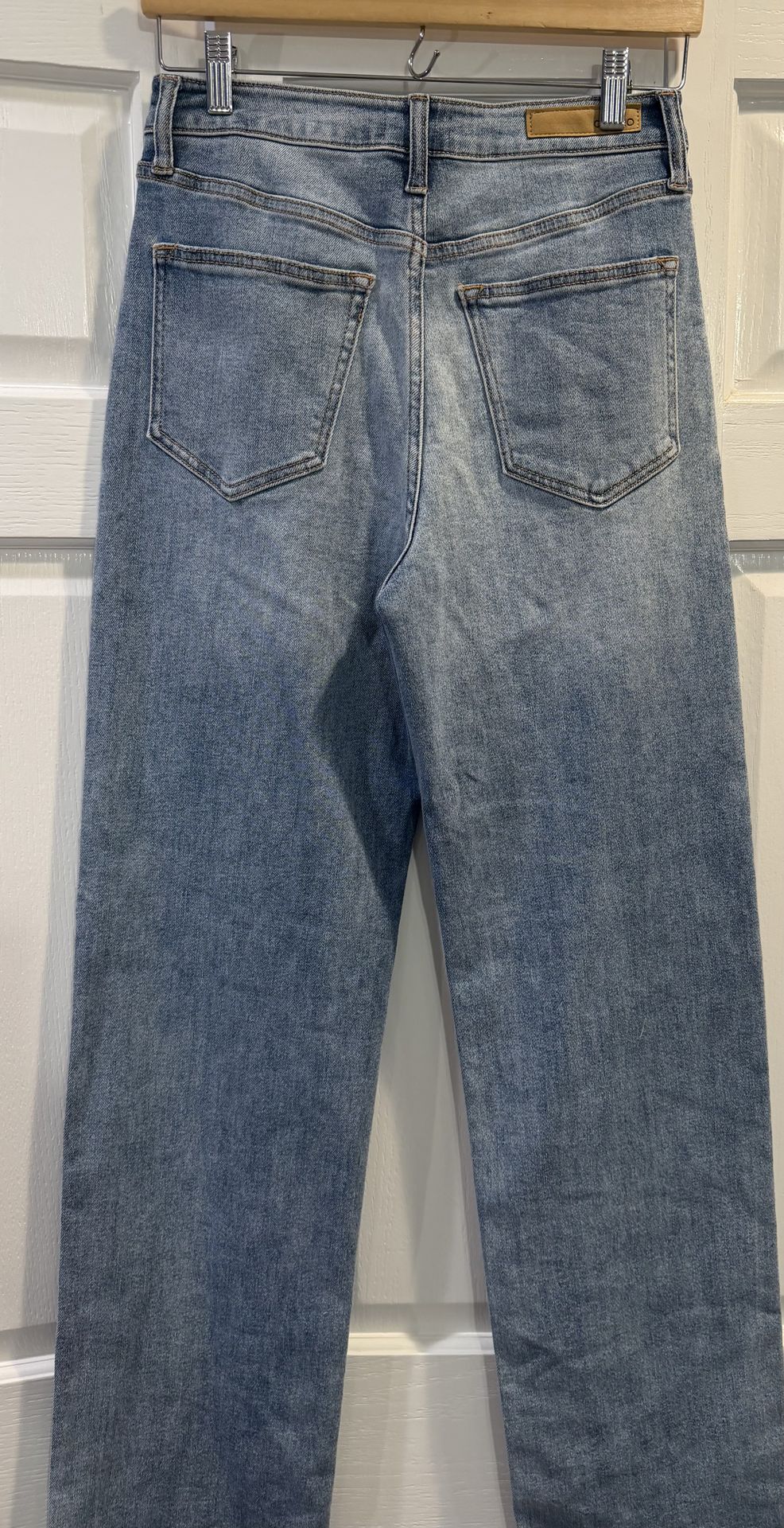 Cello Women's Straight Leg Denim Jeans - Size 7 - photo 4