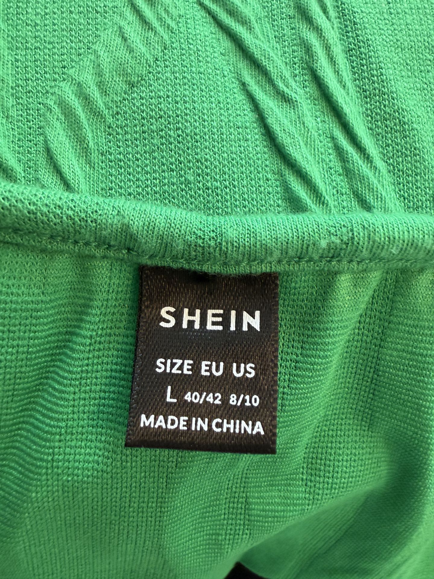 New Women’s Shamrock Green Blouse from Shein $8 - photo 3