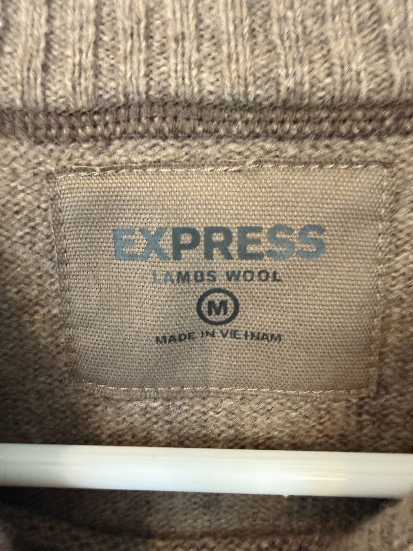 Like New Men’s Medium Brown Express Seater $15 - photo 3