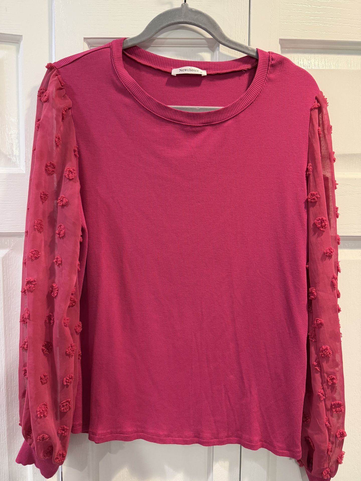 Like New Women’s Medium Fuchsia Long Sleeve Blouse $8 - photo 2