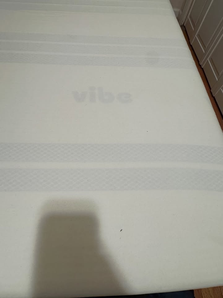 Full Size Bed Frame & Mattress - Guest Bed - photo 4