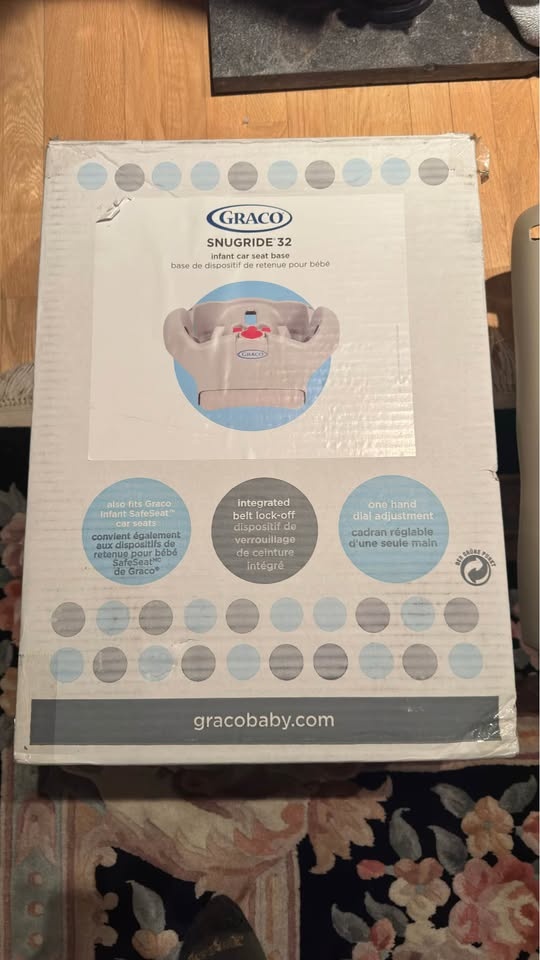 Graco Snugride 32 Infant Car Seat Base - photo 2