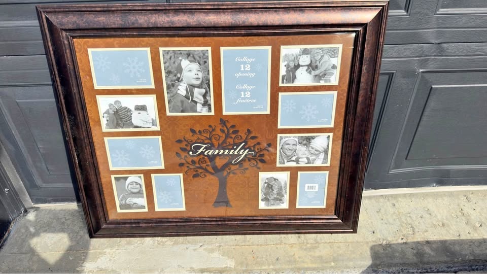 Family Collage Picture Frame – Holds 12 Photos
