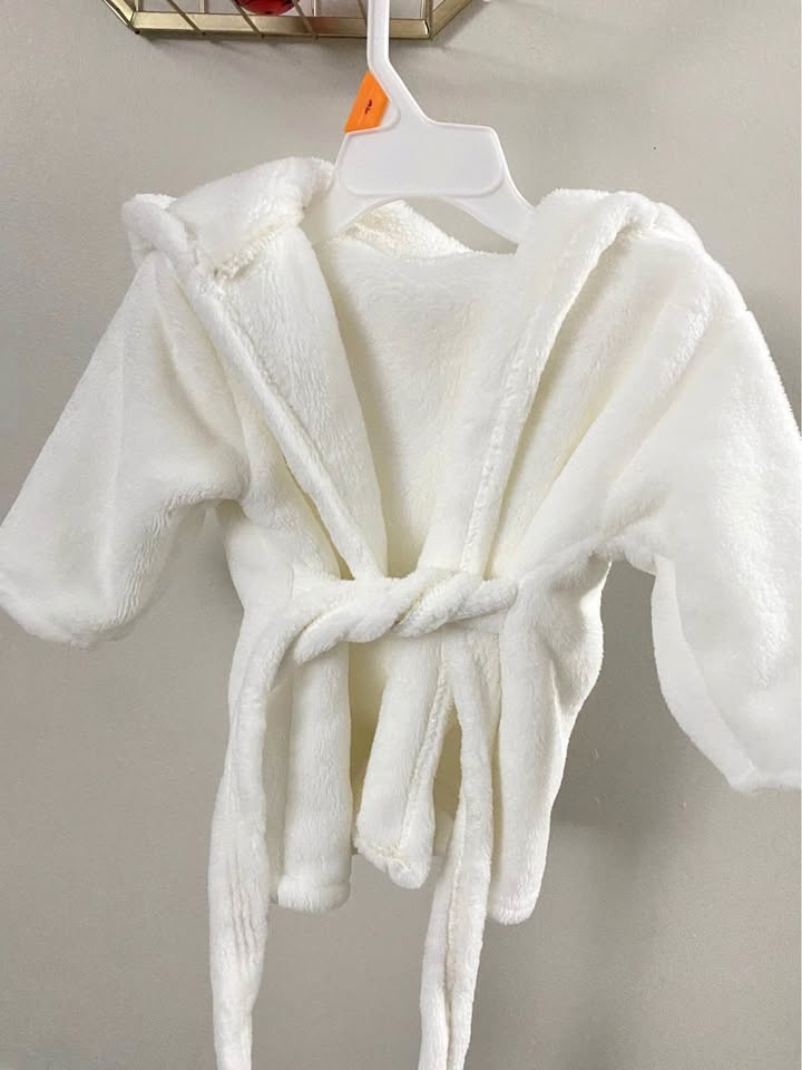 Newborn Bathrobe