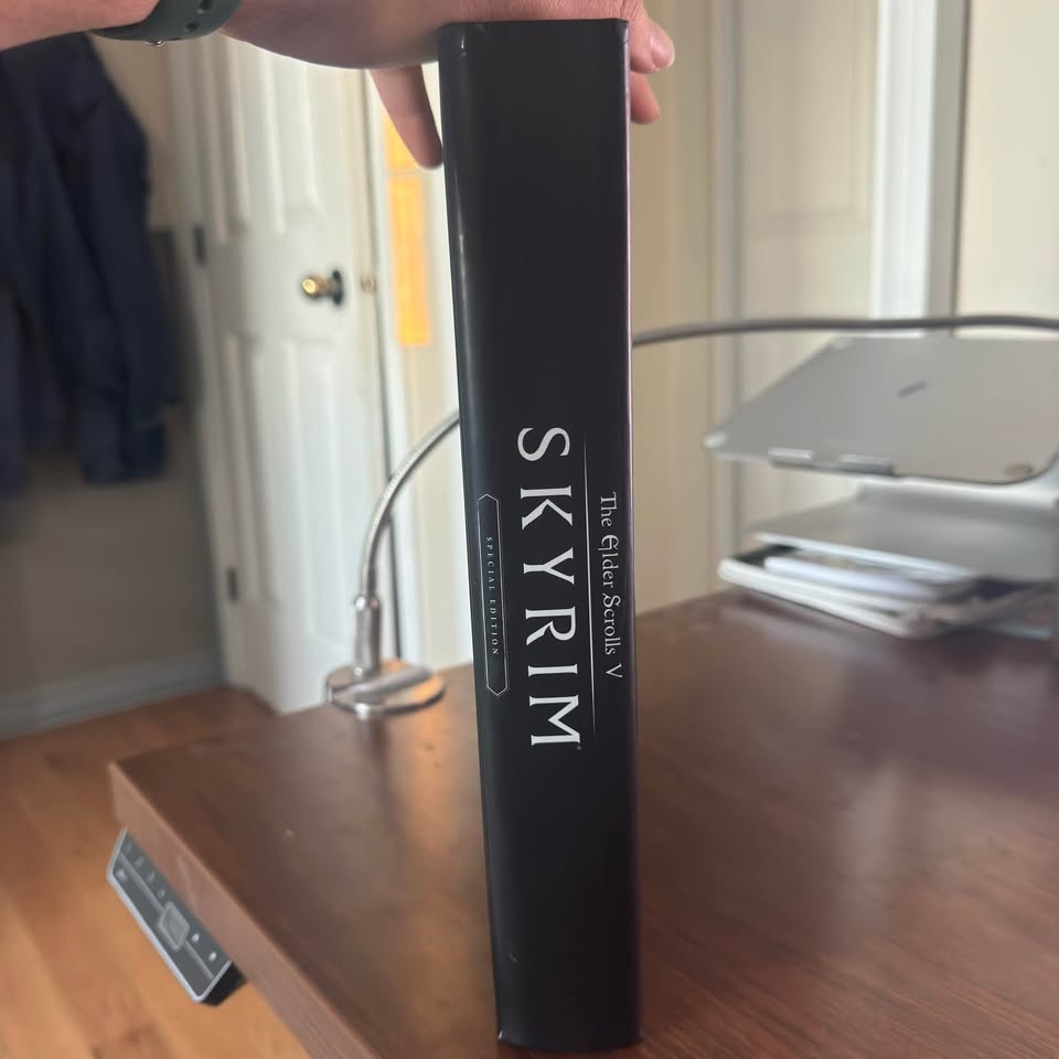 The Elder Scrolls V: Skyrim Special Edition Hardcover Guide - photo 2