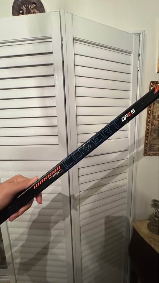Warrior Covert QRE 5 Junior Hockey Stick - photo 2