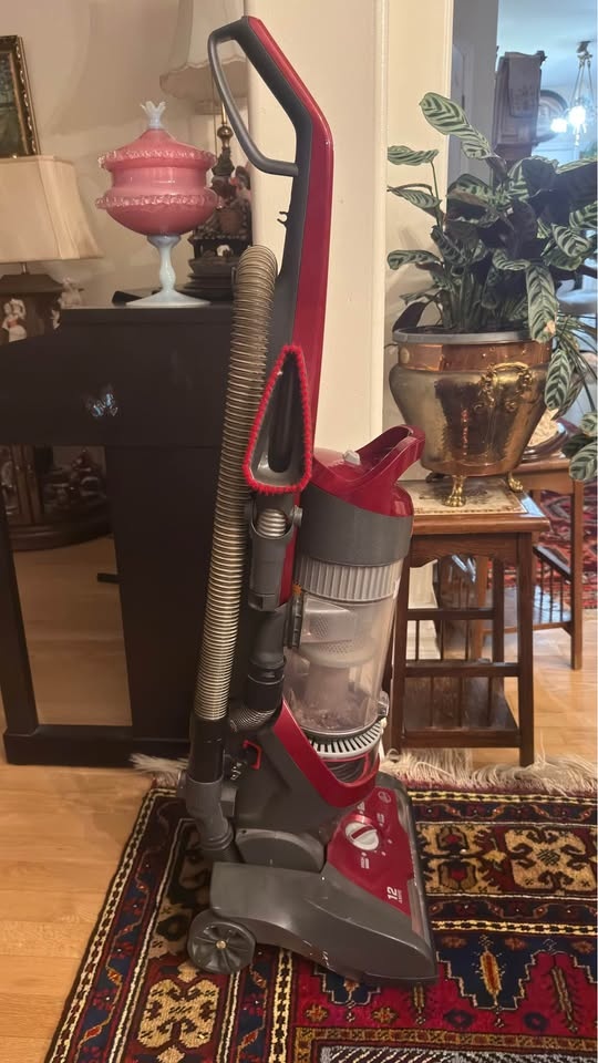 Hoover Whole House Elite Pet Vacuum - photo 2